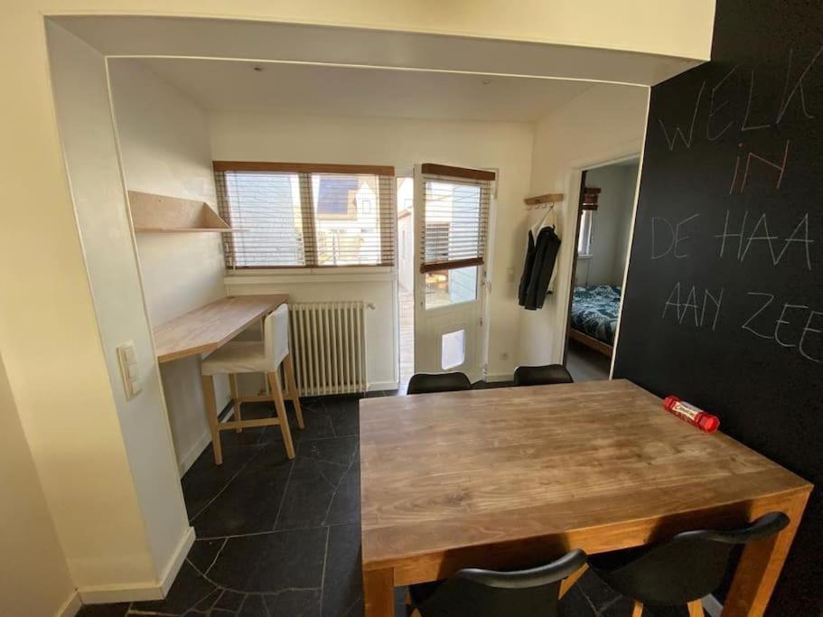Cosy Beachhouse Within Walking Distance Of The Sea Villa De Haan Luaran gambar