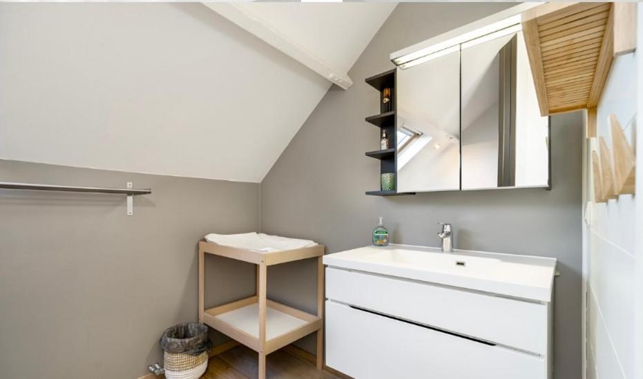 Cosy Beachhouse Within Walking Distance Of The Sea Villa De Haan Luaran gambar